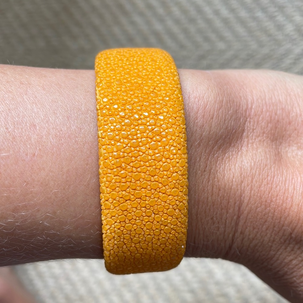 dannijo small stingray yellow orange cuff